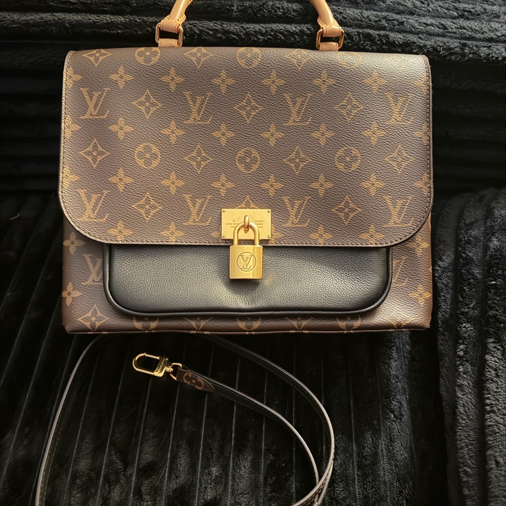 Louis Vuitton Marignan MNG NOIR CROSSBODY